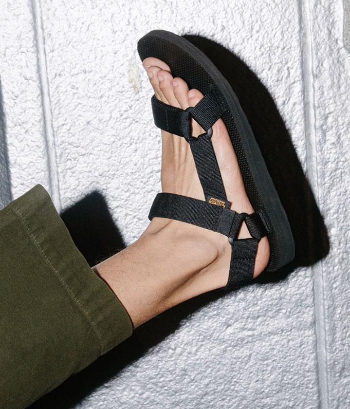 Teva テバ 公式サイト スポーツサンダル